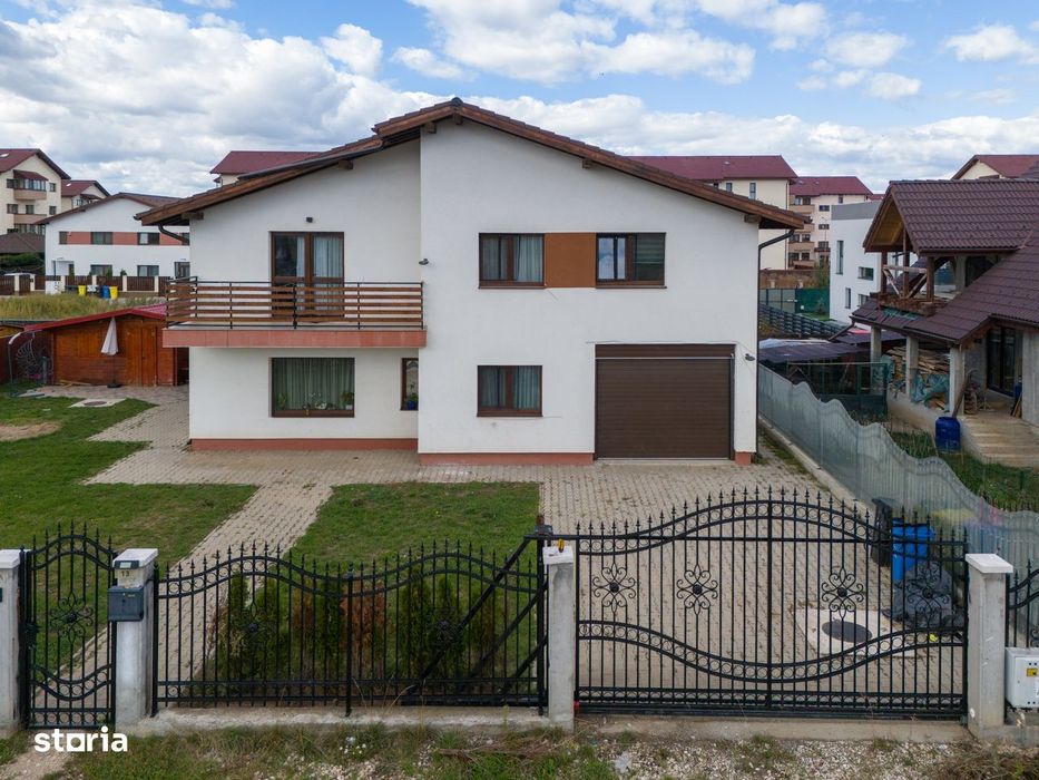 SC VIMAK IMOBILIARE vinde  casă individuală  situată în Sânpetru