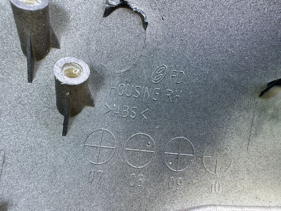 Оригинална капачка за дясно огледало за Hyundai i 30/ Хюндай и 30