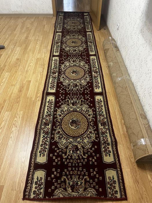 Ковры и дорожки ковровые