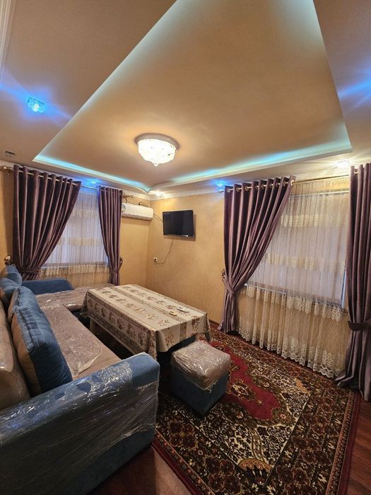 Срочно продаётся 2х ком квартира на 1 этаже под бизнеса