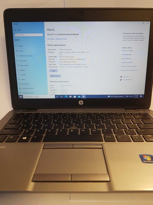 Laptop HP Elitebook 820 G2 intel Core i7, de la 450 Lei(incomplet)