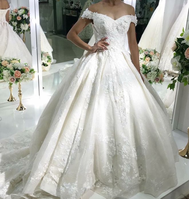 Продам роскошное свадебное платье