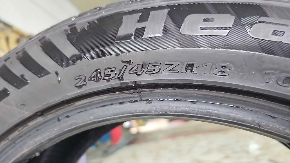 Шины 245/45/18 4 штуки