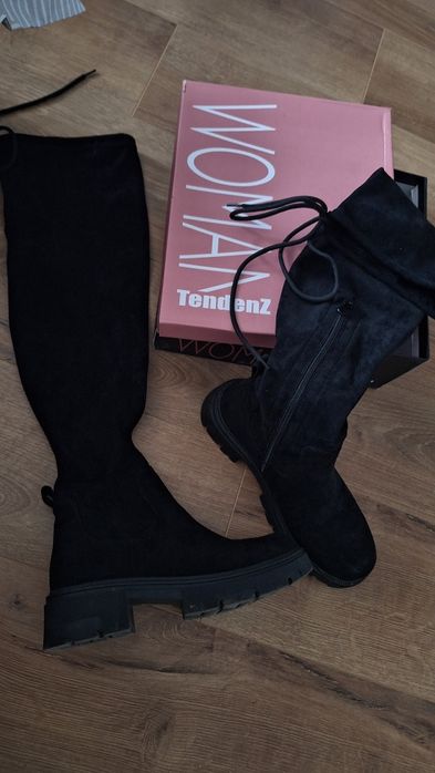 Велурени ботуши и боти