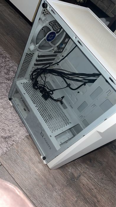 Vand Carcasa PC Aqirys