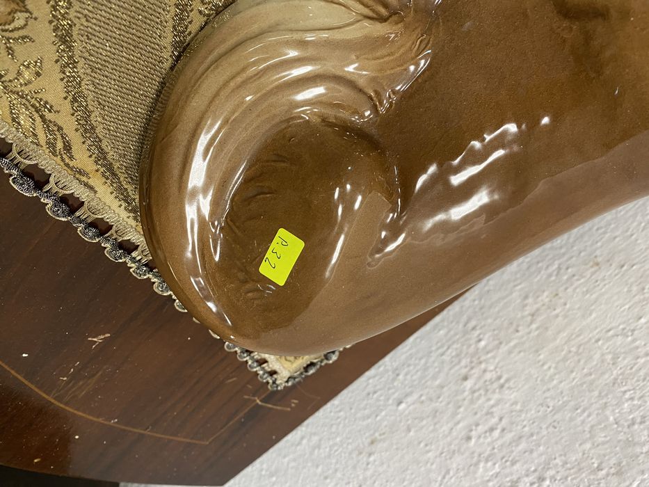 Немско порцеланово куче немска овчарка