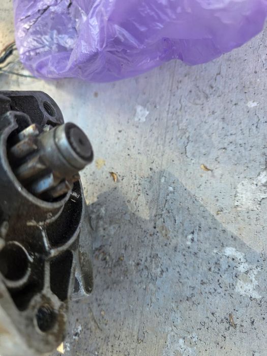 Продам стартер на тойоту Марк 2 креста