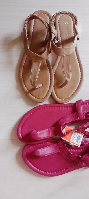 Сланцы  босоножки женские