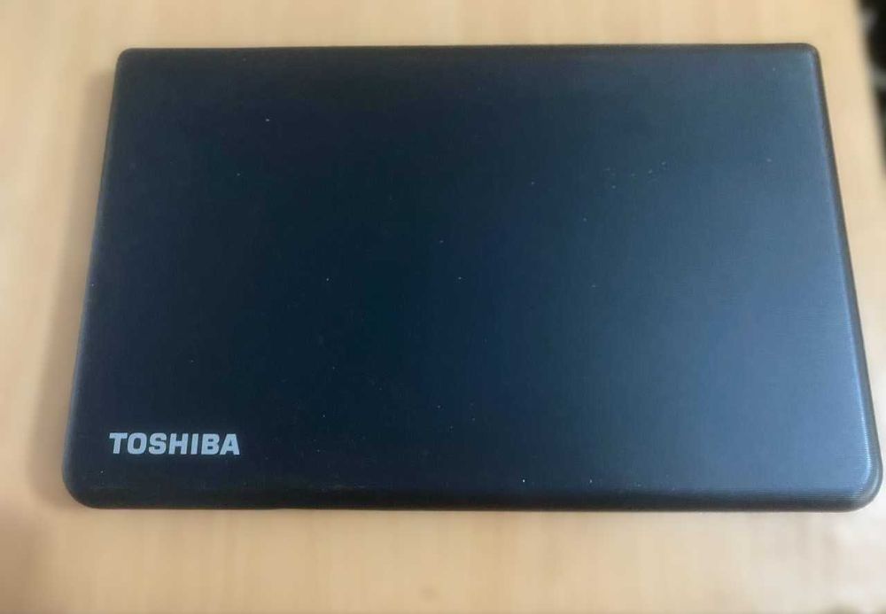 Лаптоп Toshiba Satellite C50-A-1JT