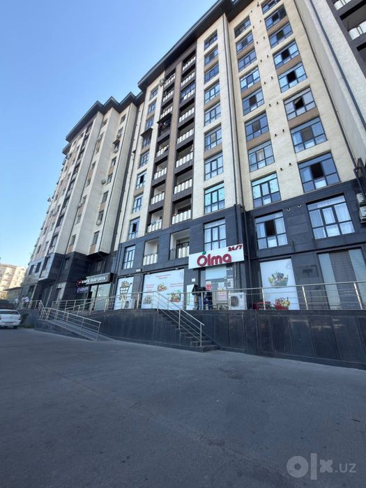 Toshken viloyati Nurafshon Plazada 2 xonalik kvartira sotiladi