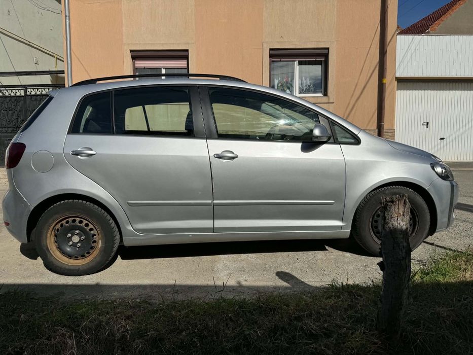 VOLKSWAGEN Golf Plus 2010 — imagine 3