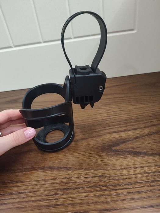 Стойка за чаша за бебешка количка