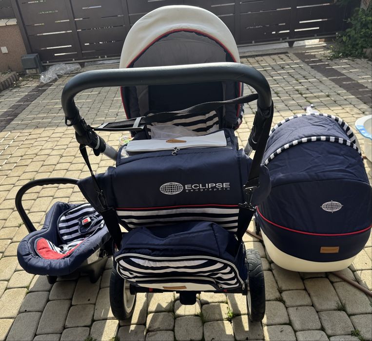 Carucior eclipse navy 3 in 1 cu tiate accesoriile