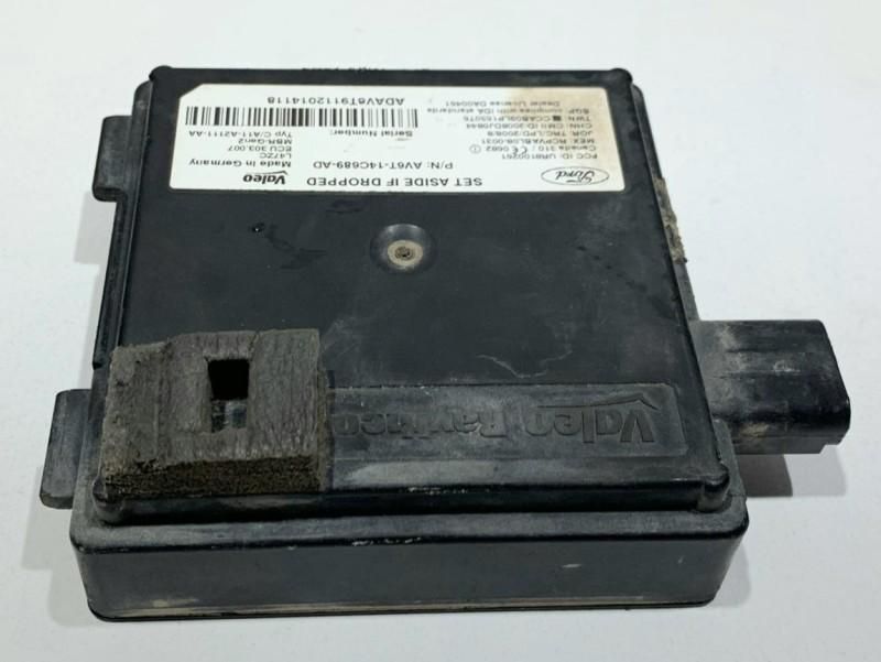 Modul senzori parcare Ford Focus 3 AV6T-14C689-AD