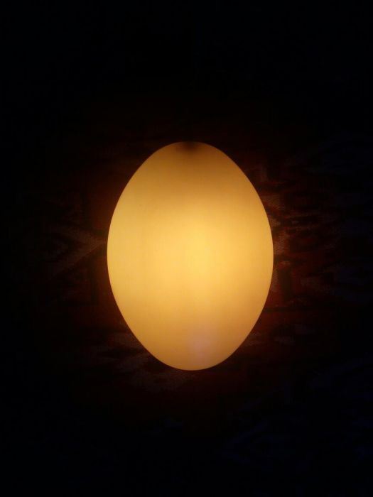 Настолна, нощна лампа в здрав PVC корпус