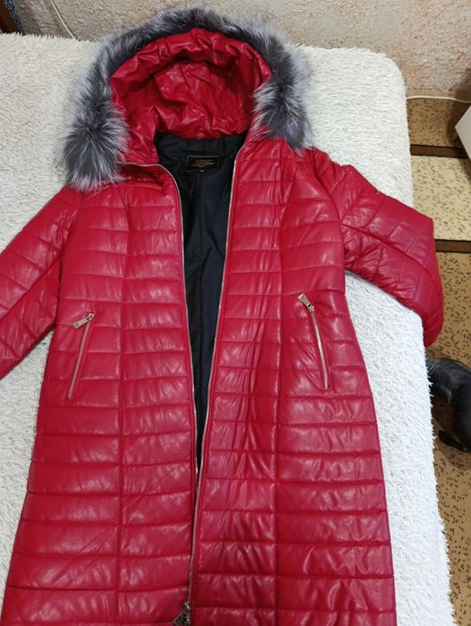 Кожаный пуховик 50-52 размер