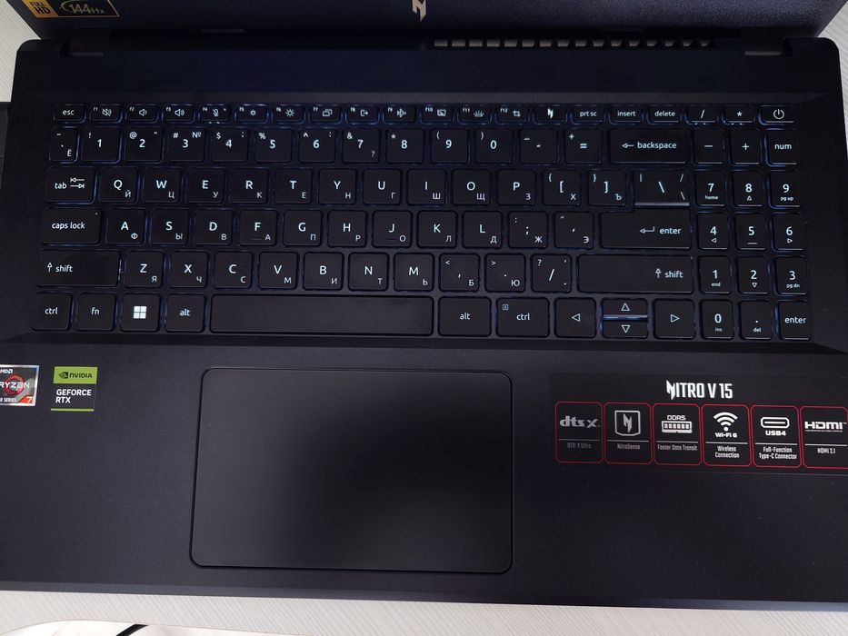 Продается ноутбук Acer Nitro V15 ANV15-41