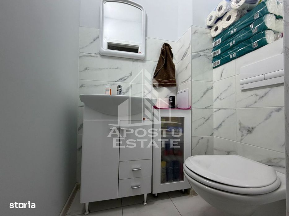 Apartament cu 3 camere, garaj, de vanzare, zona Plavat I I,Timisoara