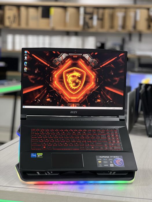 Игровой ноутбук MSI Katana | 17 дюйм