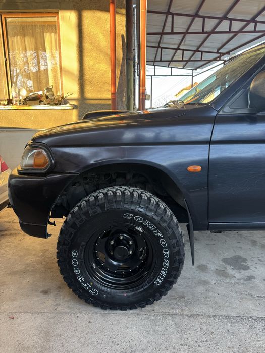 Чисто нови минусови джанти16 цола с гуми COMFORSER CF3000 6х139.7