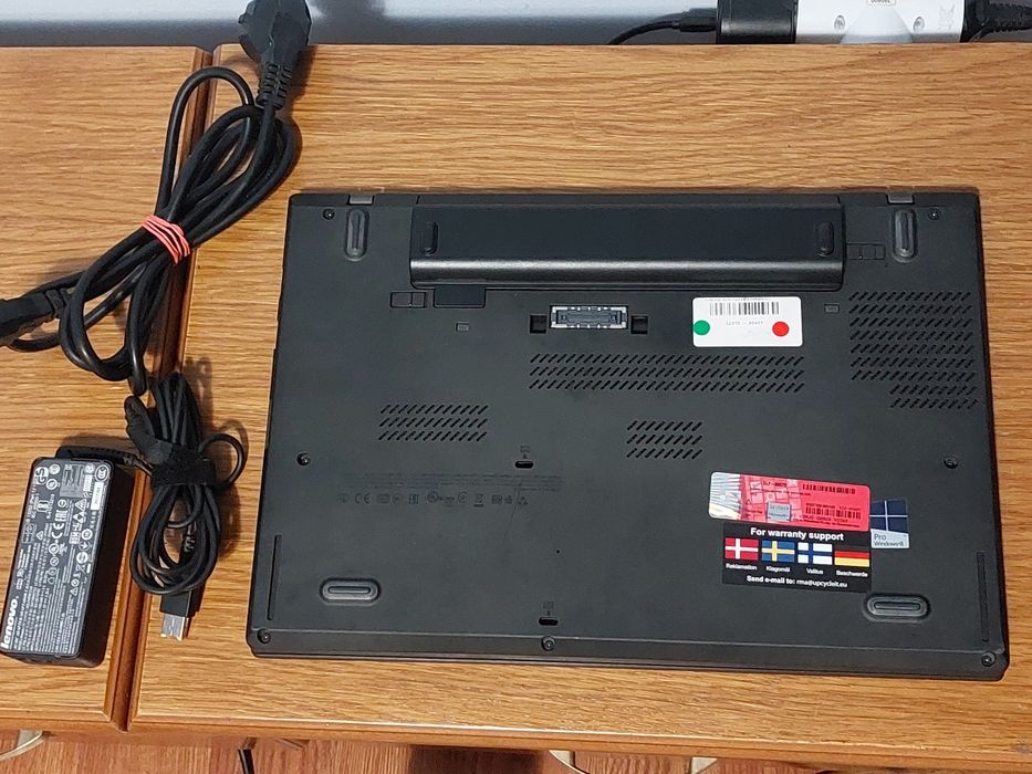 Lenovo Lenovo T450 i5 5300U 2,3Ghz, 8GB 250GB, Intel HD 5500, Win11