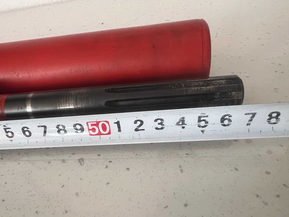 Свредел  на марката HILTI
