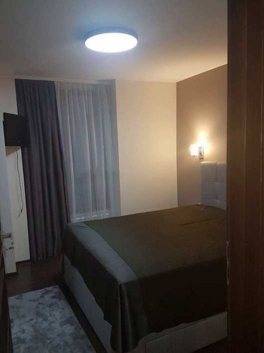 Двустаен апартамент в кв. Кръстова вада - снимка 5