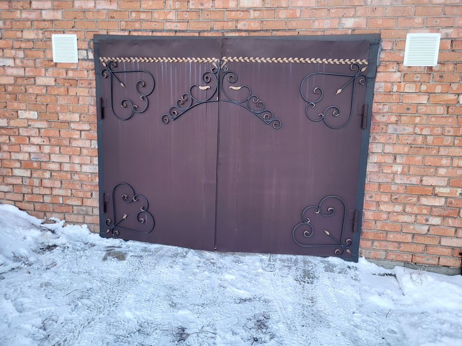 Ворота гаражные утепленые