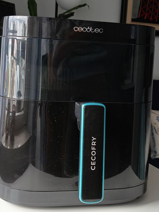Еър фрайер Cecotec, двоен реотан, капацитет 6л