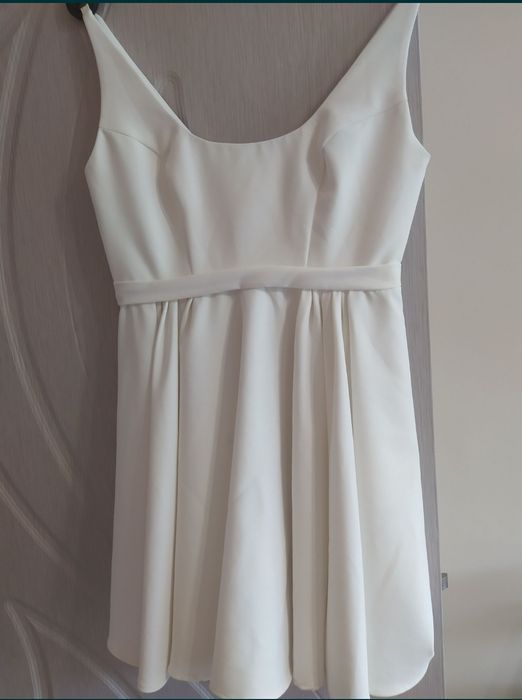 Страхотна! "Pause "