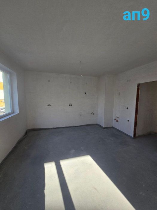 Продава се Тристаен апартамент в София, Обеля 2 - 99 кв.м за 993 €/кв.м - Снимка #1