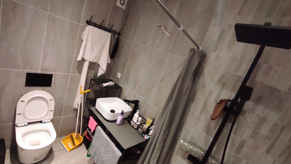 Продава се Двустаен апартамент в Бургас, Център - 61 кв.м за 1623 €/кв.м - Снимка #8