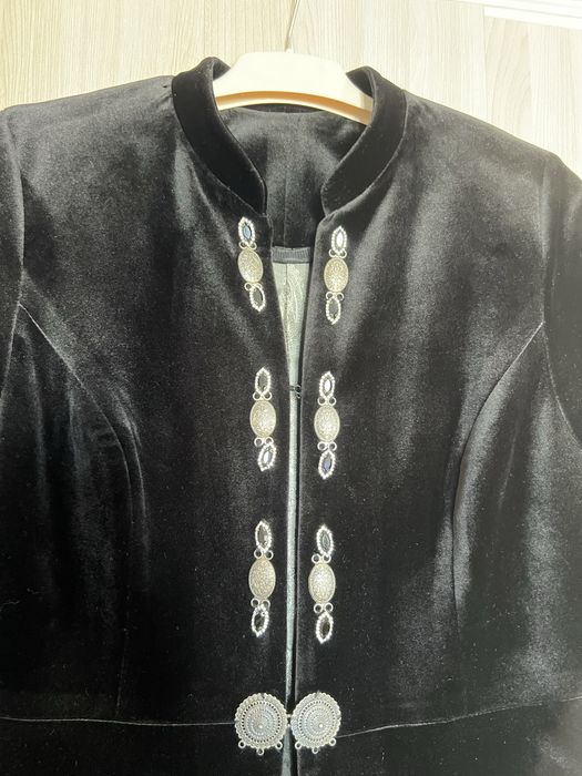 ЖенскаЯ одежда  одежда