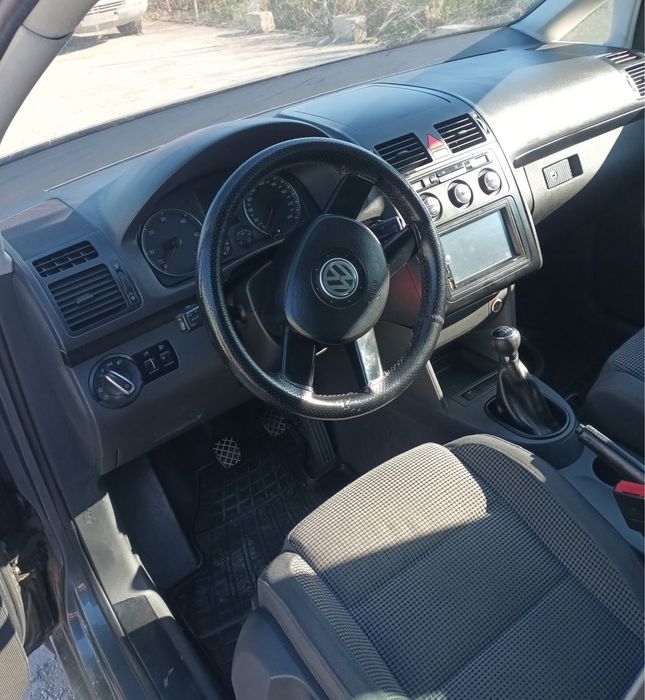 Dezmmebrez Volkswagen Touran 2.0 tdi BKD