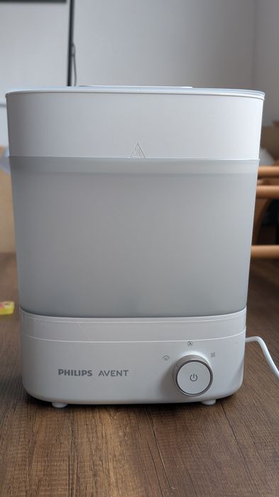 Стерилизатор Phillips Avent с функция сушене