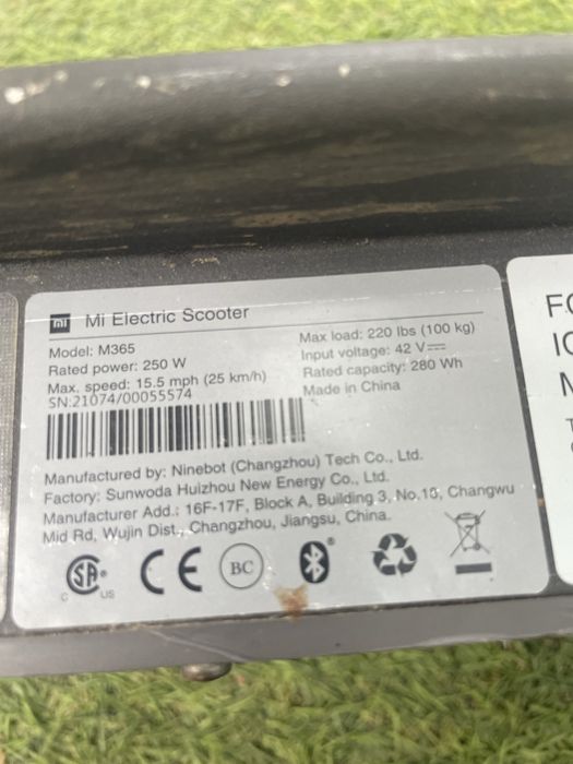 Vând trotinetă electrică