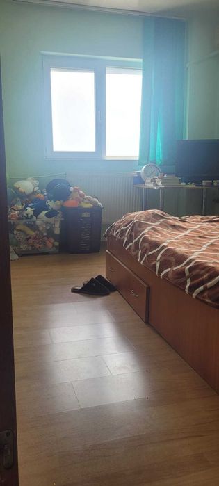 4 camere, Bdul Chisinau, foarte spatios si luminos