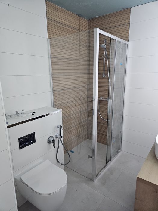 Плочки за баня - бял мат