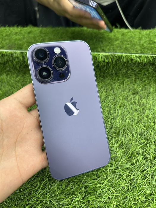 iPhone 14 pro с гарантии