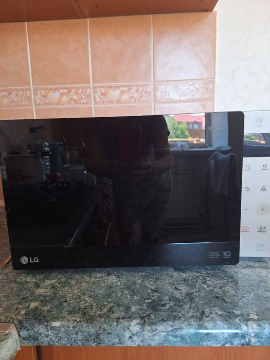 Микровалновка LG