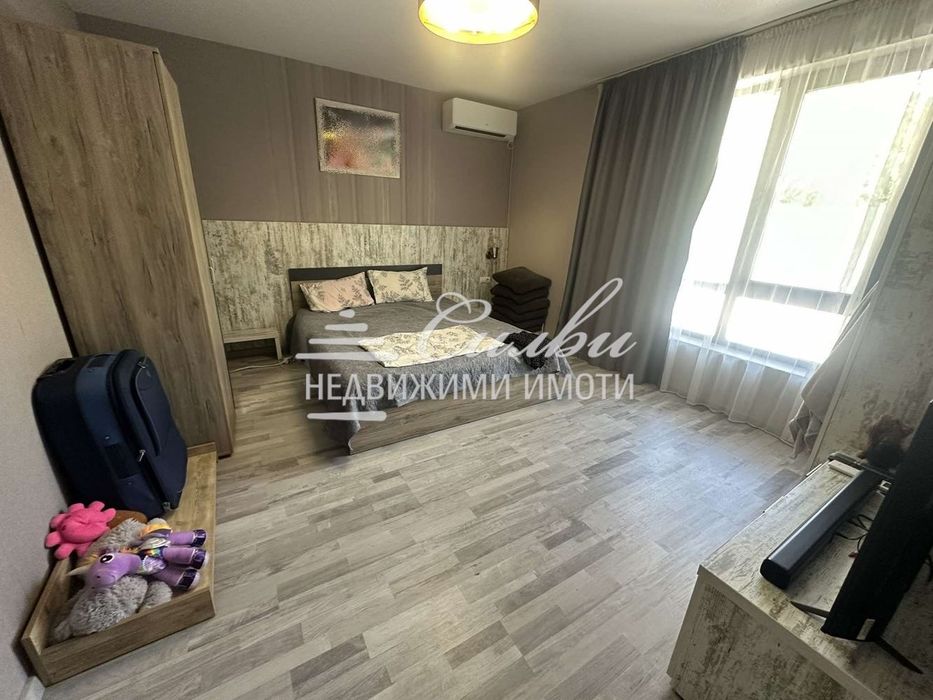 Продава се Тристаен апартамент в Търговище, Център - 72 кв.м за 1488 €/кв.м - Снимка #4