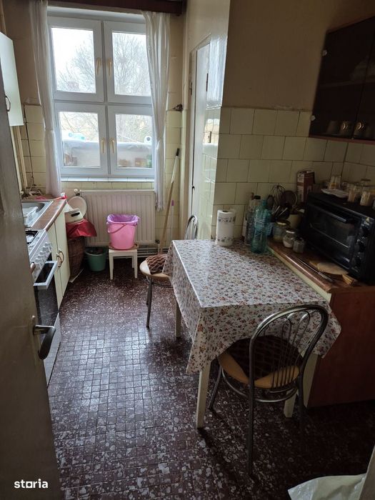 Vand apartament 3 camere Slobozia , Ialomita , central 3/4,2balcoane