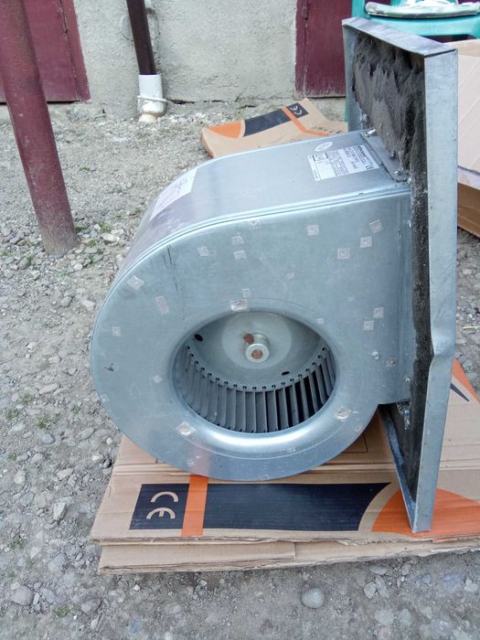 Ventilator centrifuga