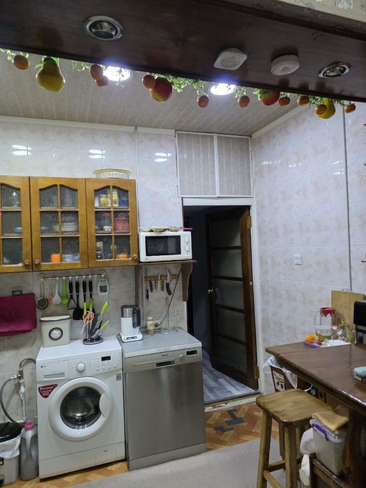 Продаётся своя 2х комнатная квартира.