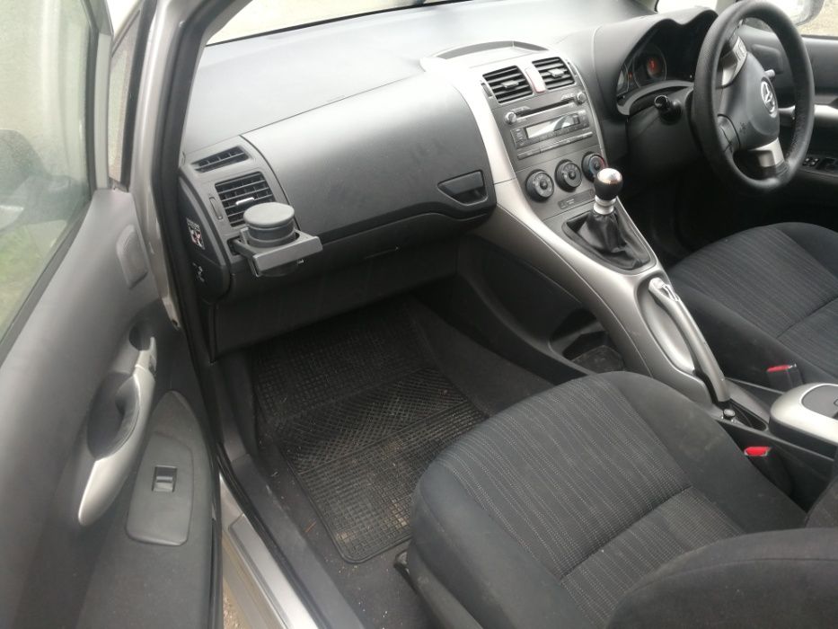 Тойота аурис 2.0д4д 126к на части toyota auris
