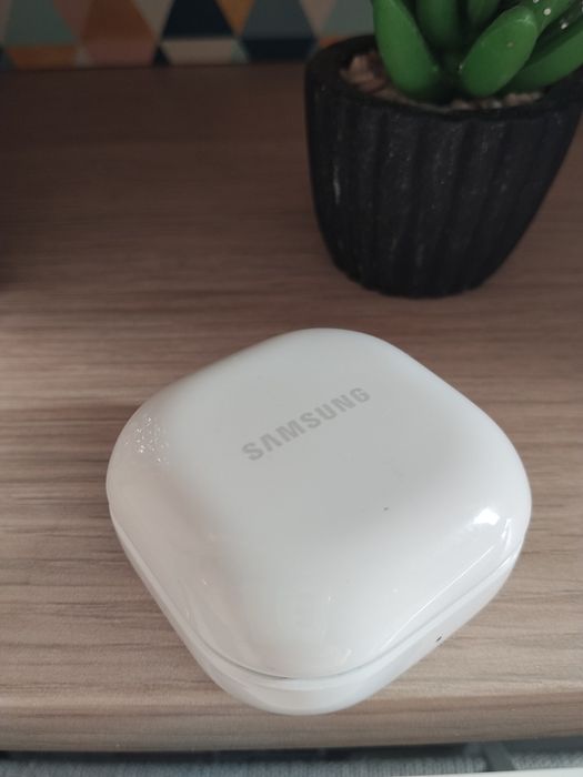 Căsti wireless Samsung Galaxy Buds