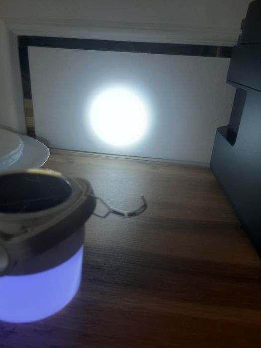 Фонарь для кемпинга.