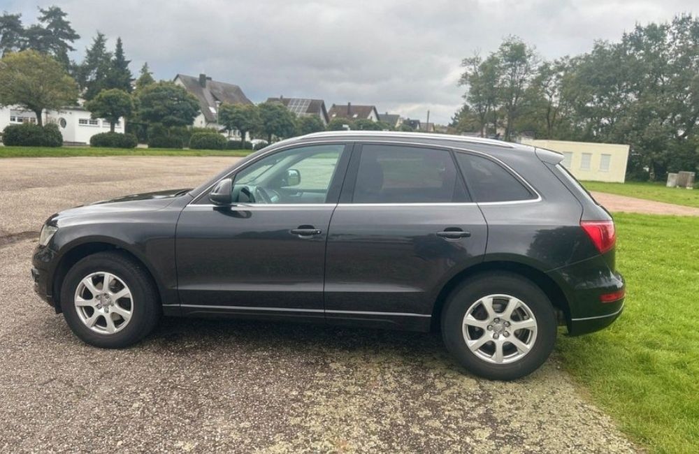 Piese Dezmembrez Audi Q5 2.0 CGL Dsg / NHD Carlig usa spate fata stop