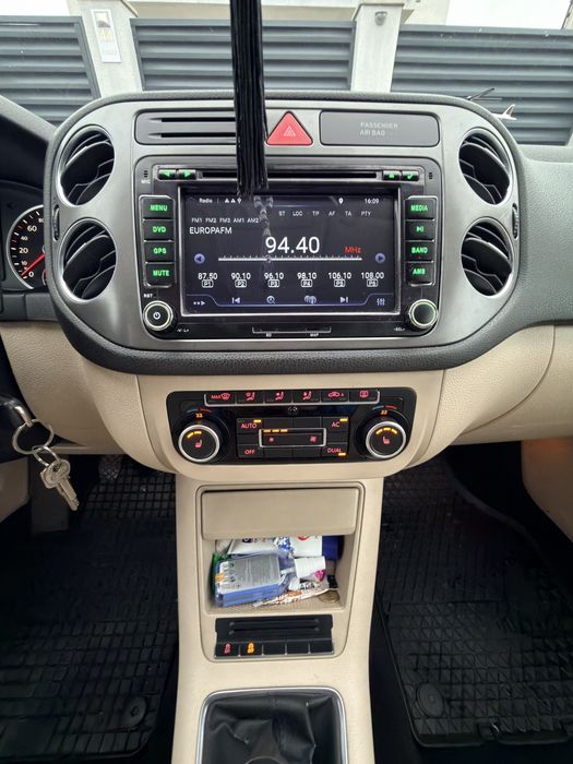 VOLKSWAGEN Tiguan 2011 — imagine 31