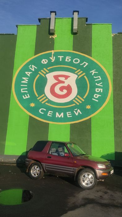 Продам RAV4 первое поколение